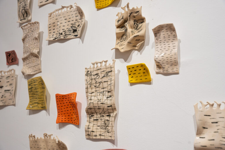 "Ruido mental", conjunto de piezas de Marina Valls